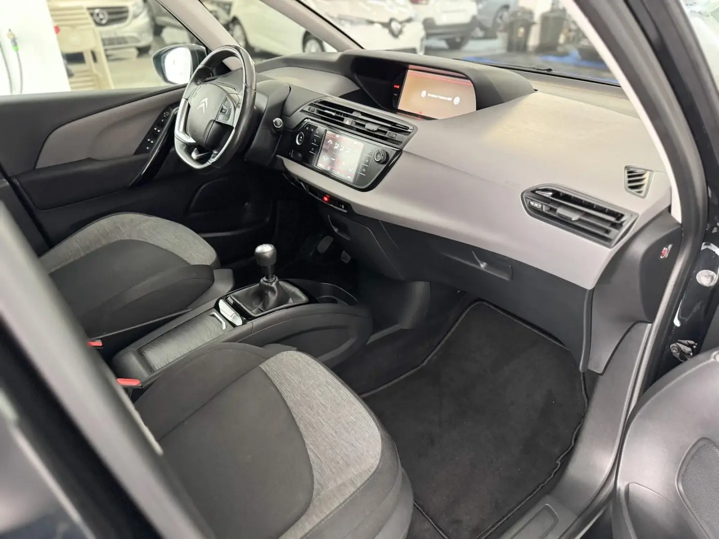 Citroen C4 Picasso 1.2 PureTech Feel 7