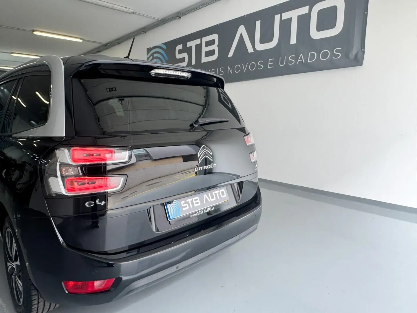 Citroen C4 Picasso 1.2 PureTech Feel 12