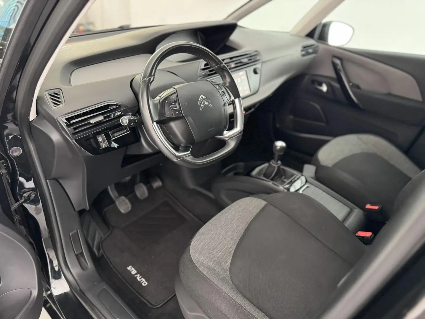 Citroen C4 Picasso 1.2 PureTech Feel 31