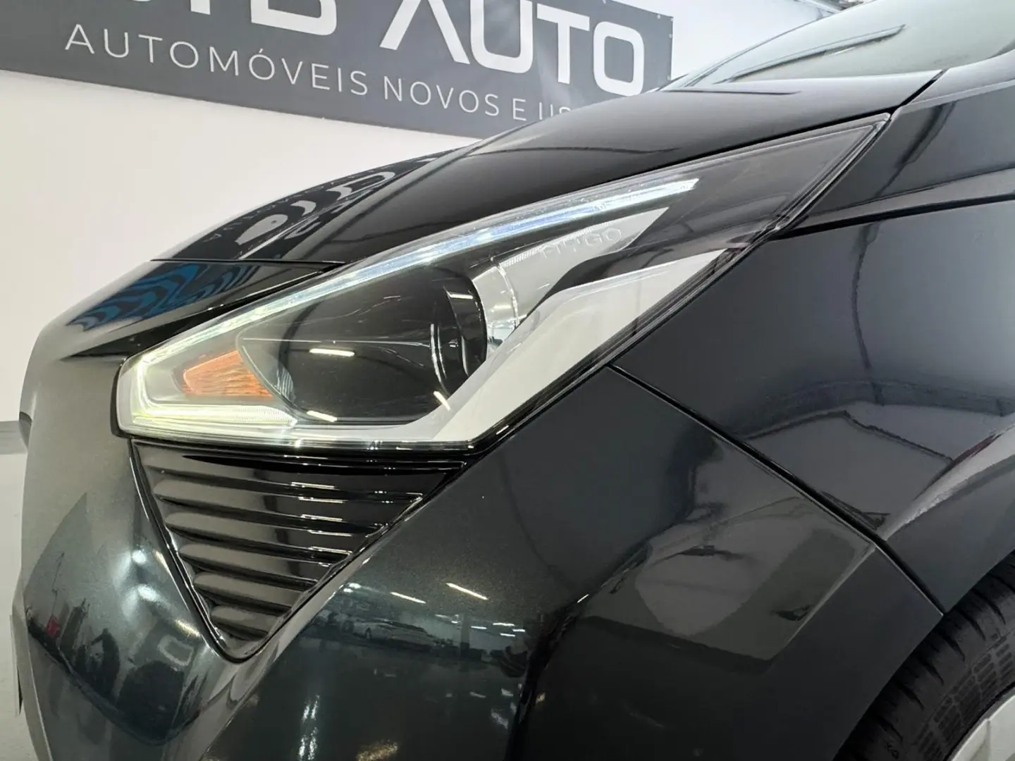 Toyota Aygo 1.0 X-Play Plus MM 16