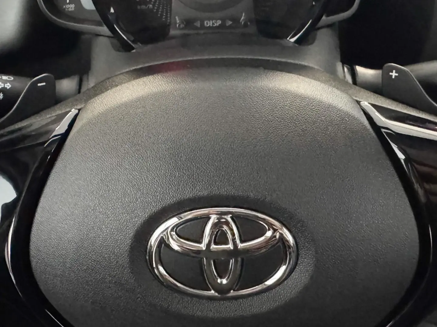 Toyota Aygo 1.0 X-Play Plus MM 30