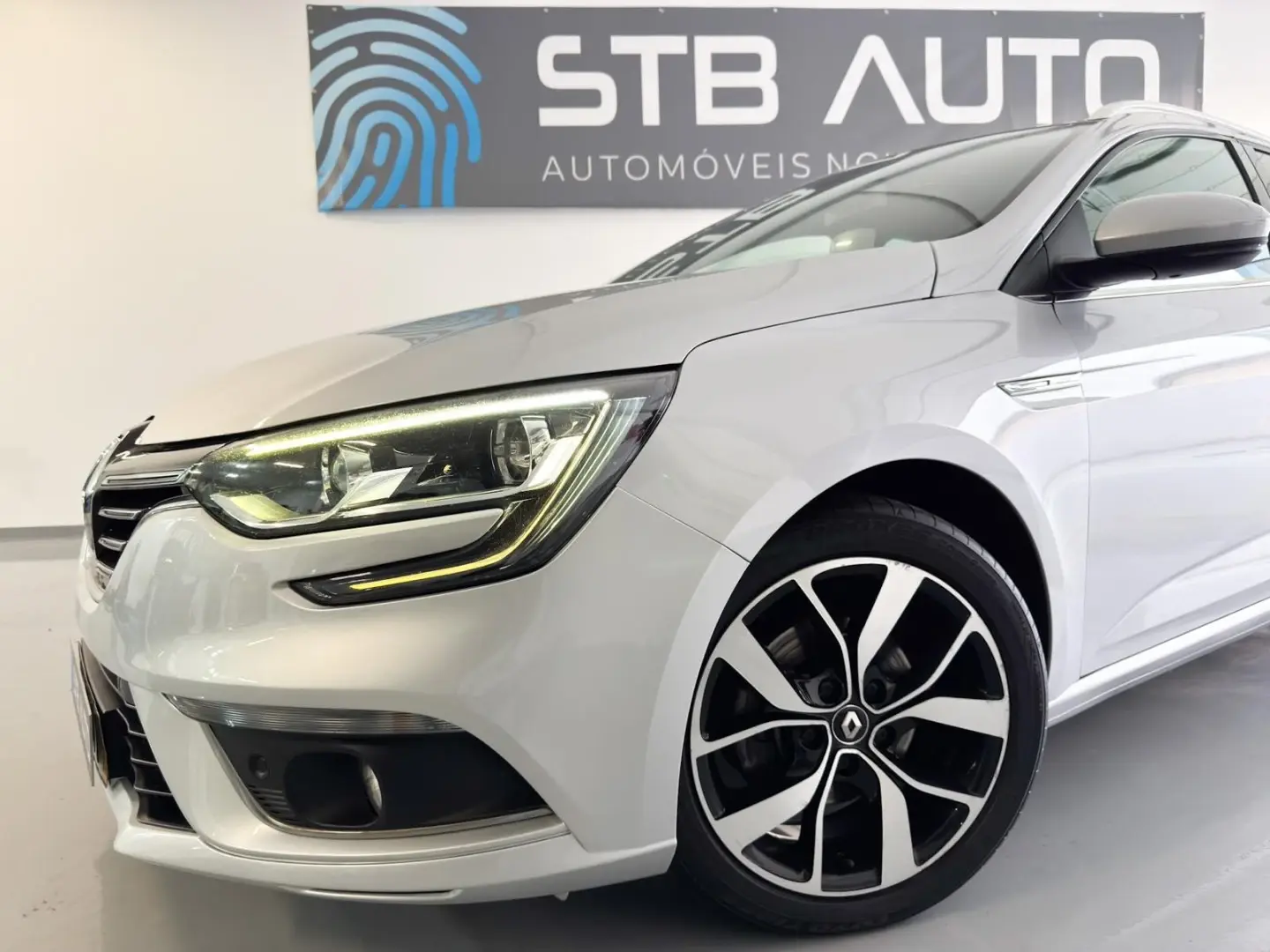 Renault Mégane Sport Tourer 1.5 Blue dCi Bose Edition EDC 2