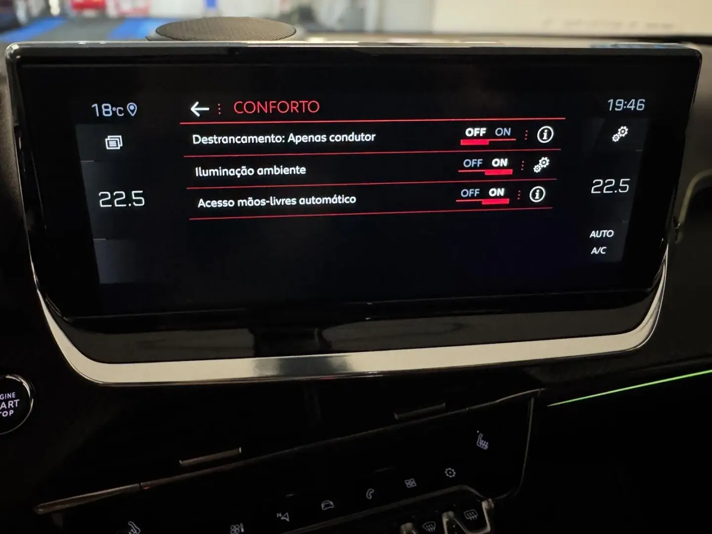 Peugeot 2008 1.2 PureTech GT Pack EAT8 26