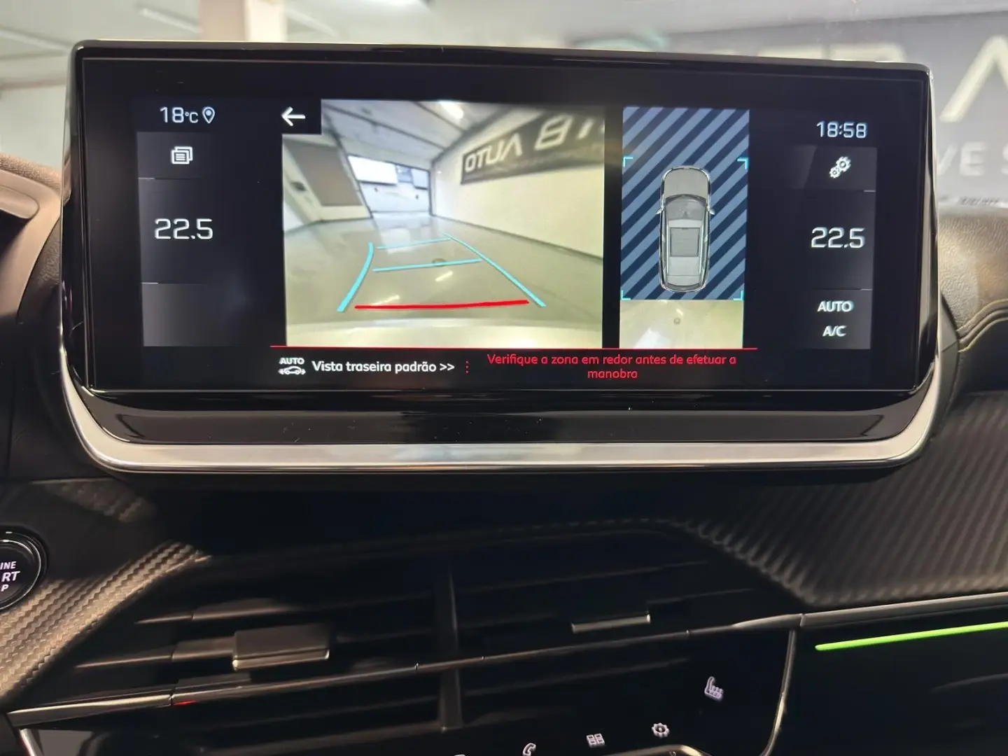 Peugeot 2008 1.2 PureTech GT Pack EAT8 27