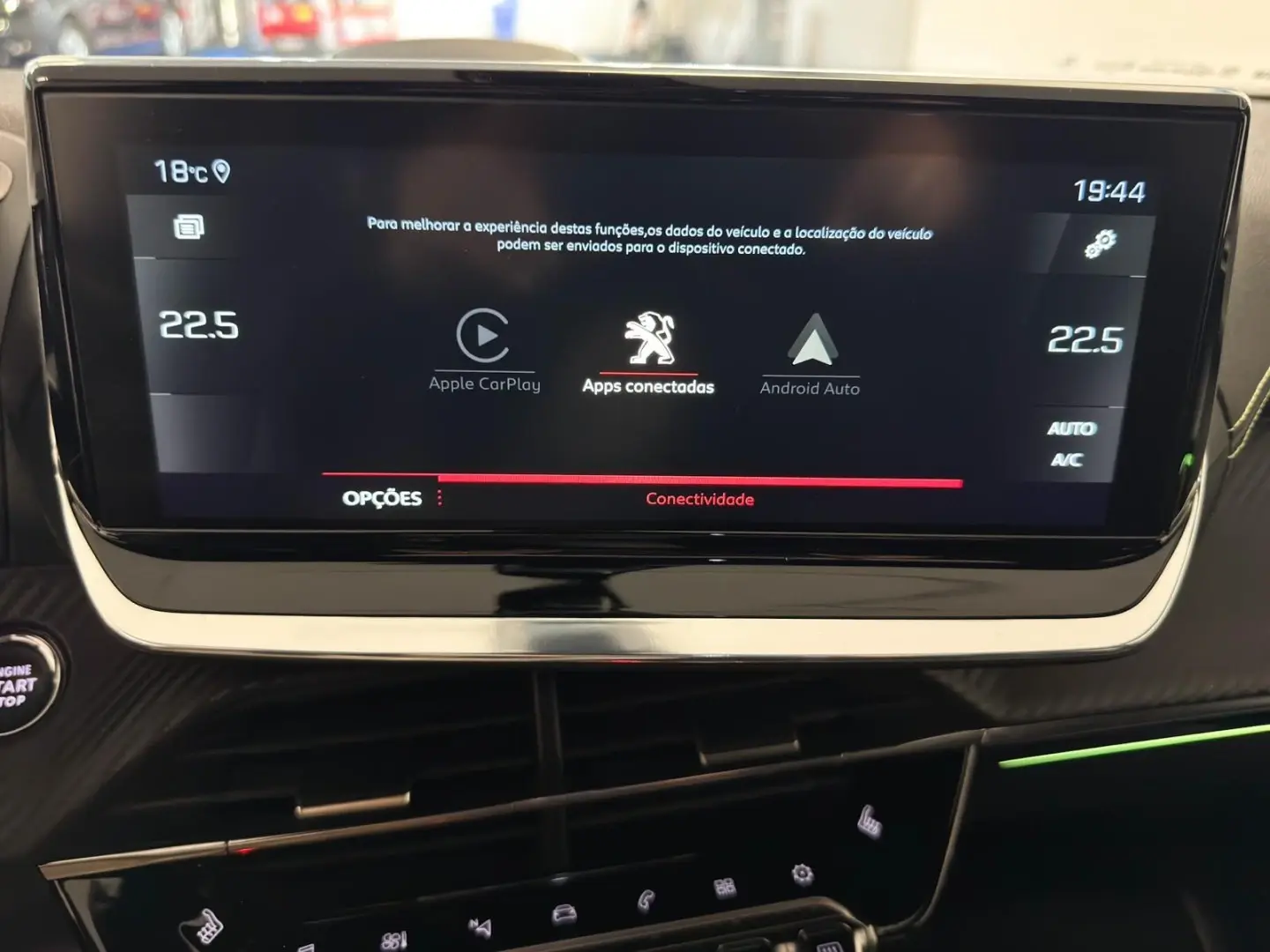Peugeot 2008 1.2 PureTech GT Pack EAT8 34