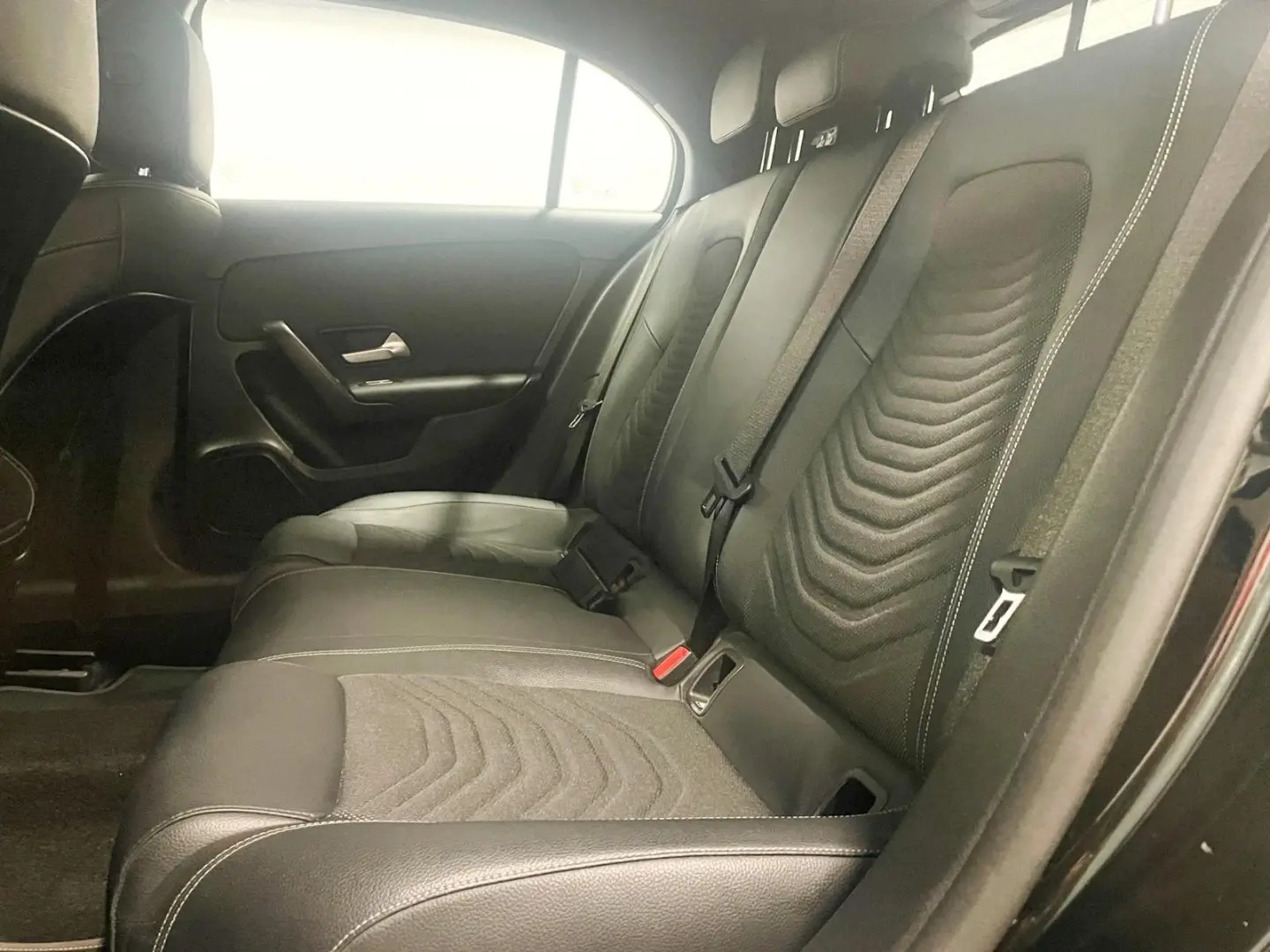Mercedes-Benz A 180 d Style Plus Aut. 39