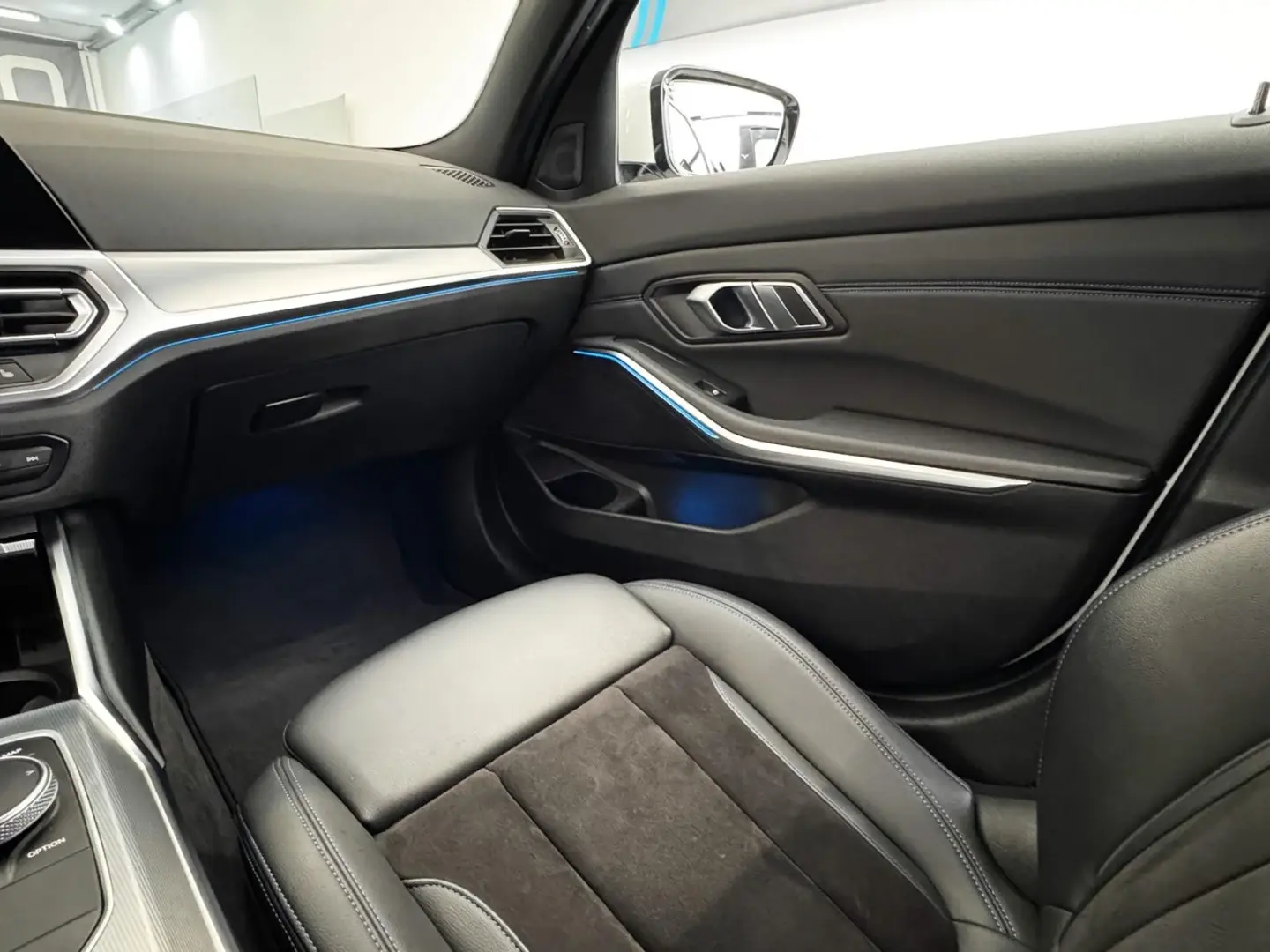 BMW 320 e Touring xDrive Auto Sport 8
