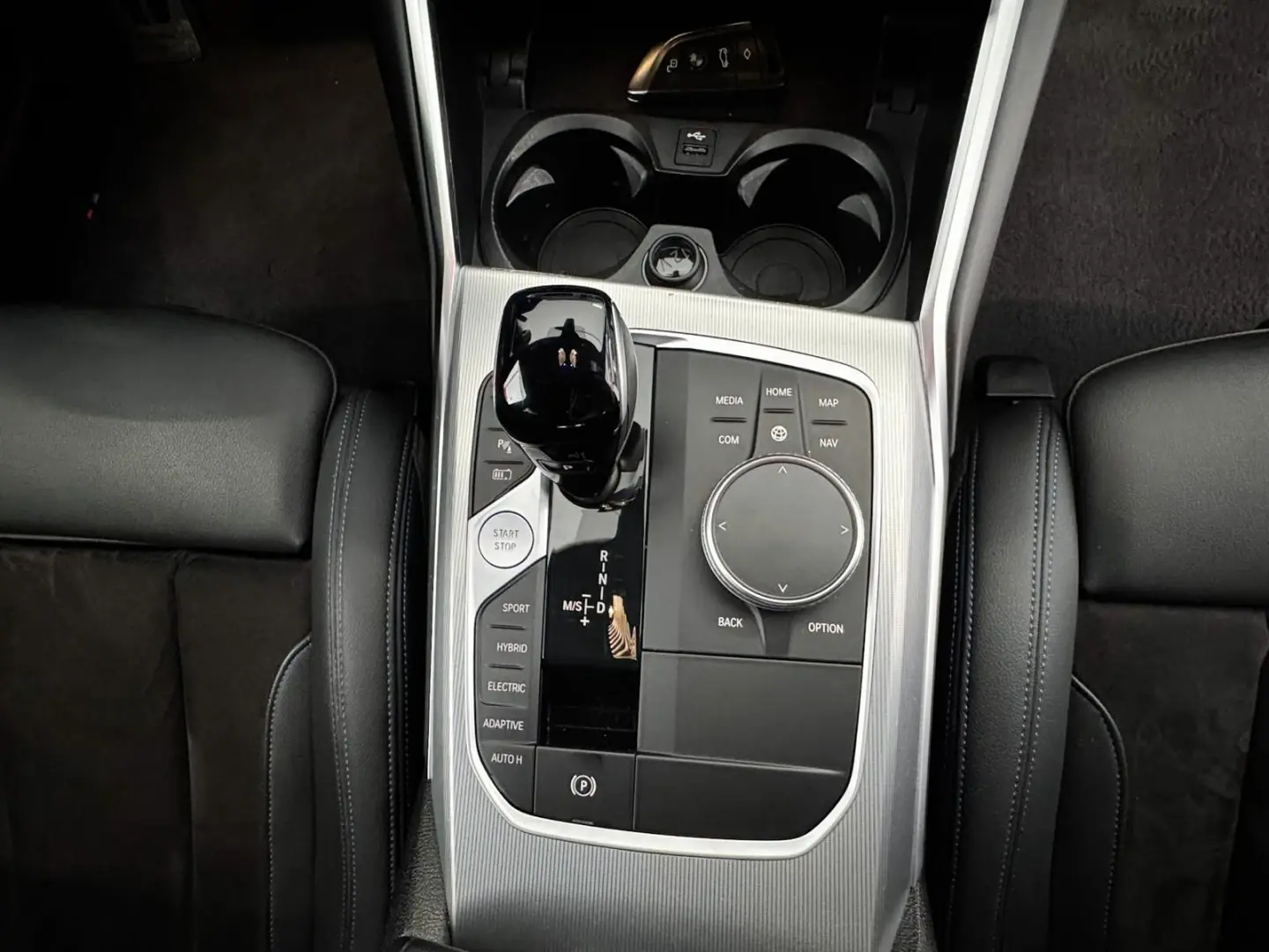 BMW 320 e Touring xDrive Auto Sport 16
