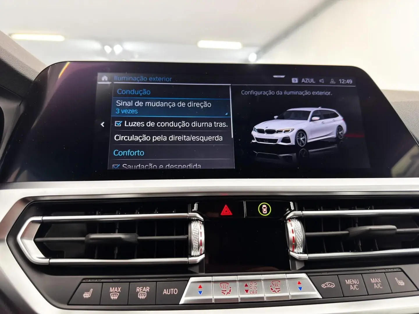 BMW 320 e Touring xDrive Auto Sport 44