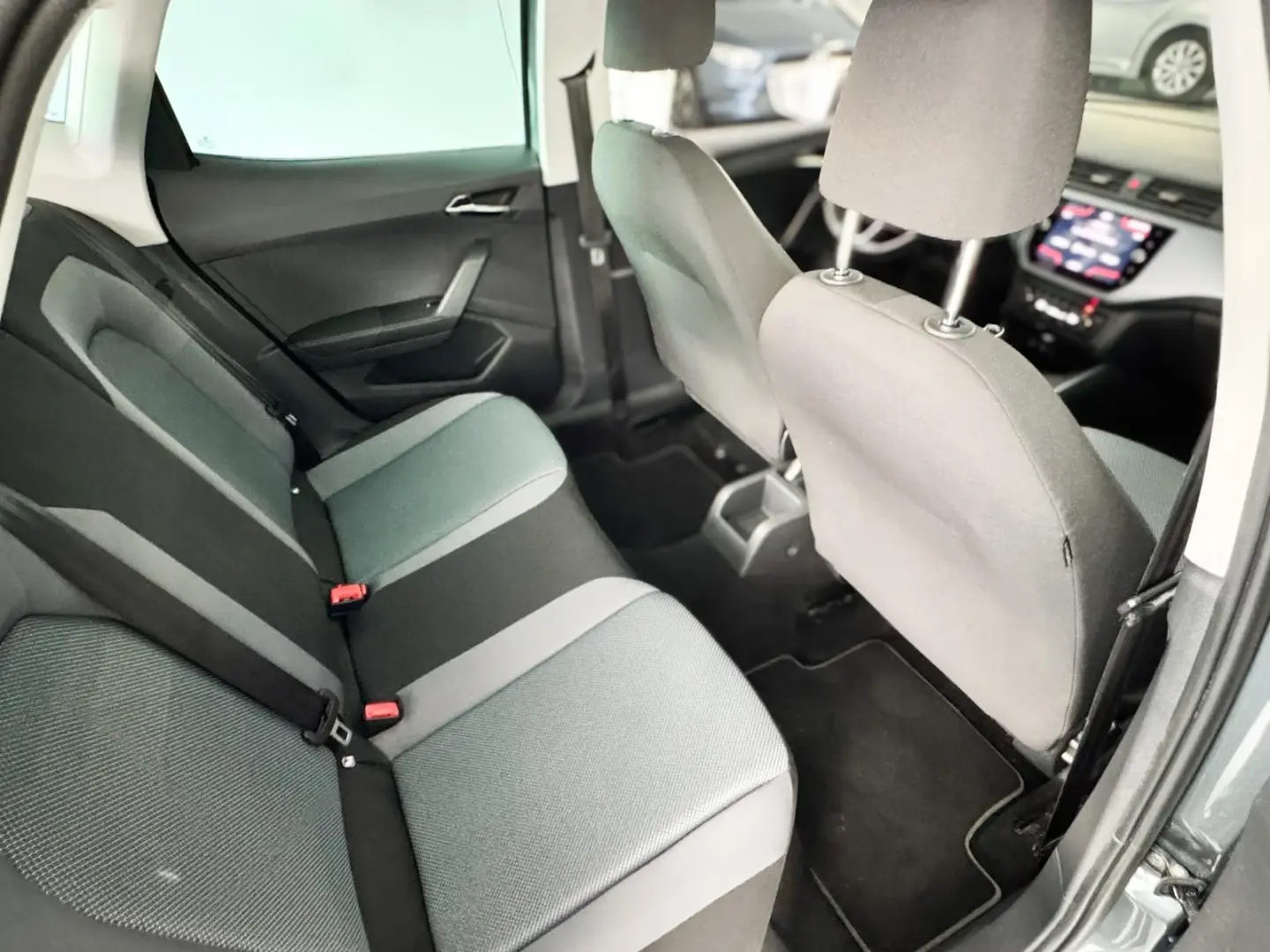 SEAT Arona 1.6 TDI Style 8