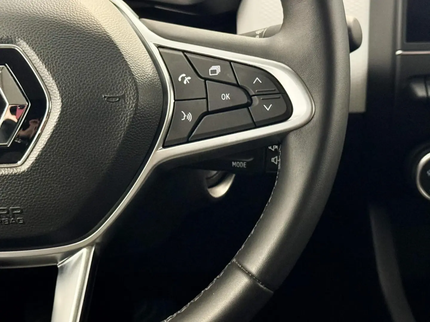 Renault Clio 1.0 TCe Evolution 22