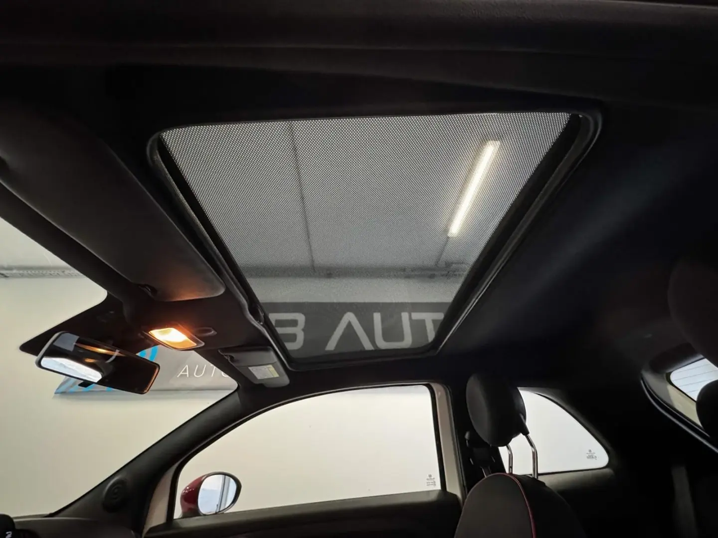 Fiat 500 1.0 Hybrid 15