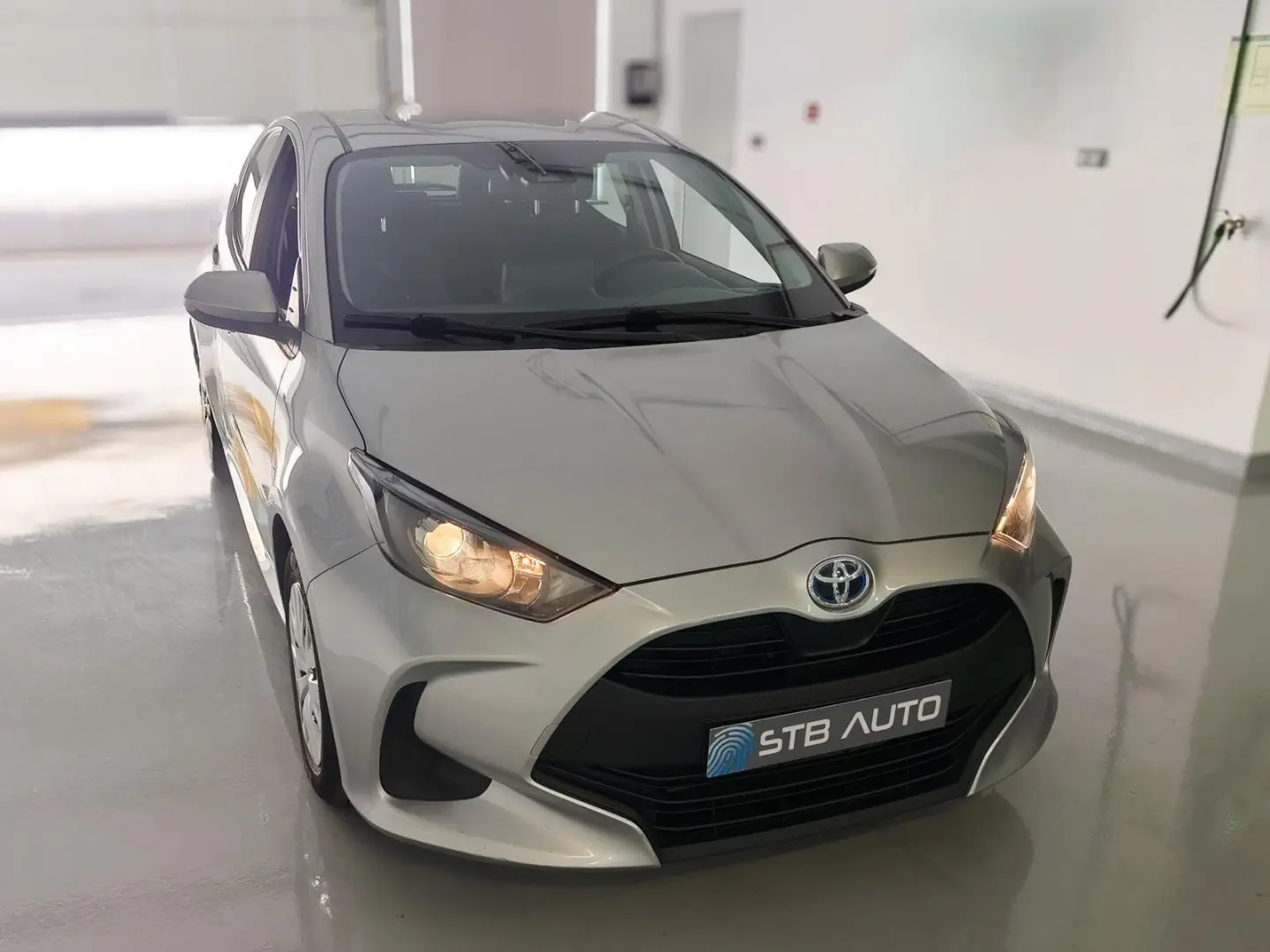 Toyota Yaris 1.5 HDF Comfort Plus 25