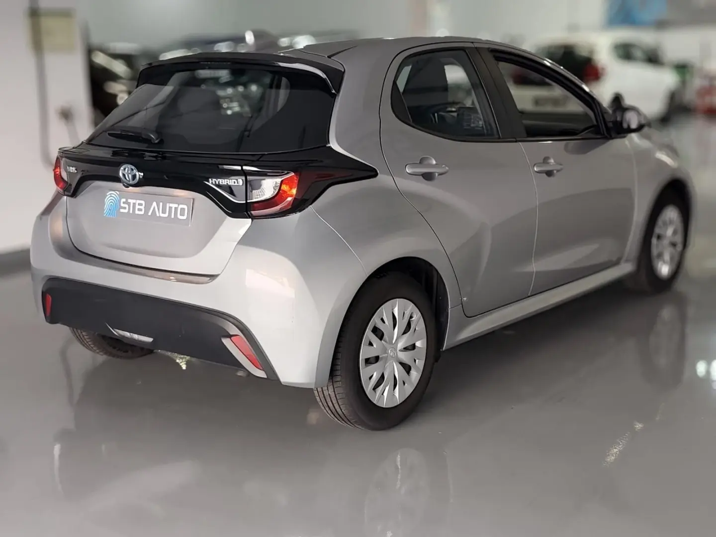 Toyota Yaris 1.5 HDF Comfort Plus 26