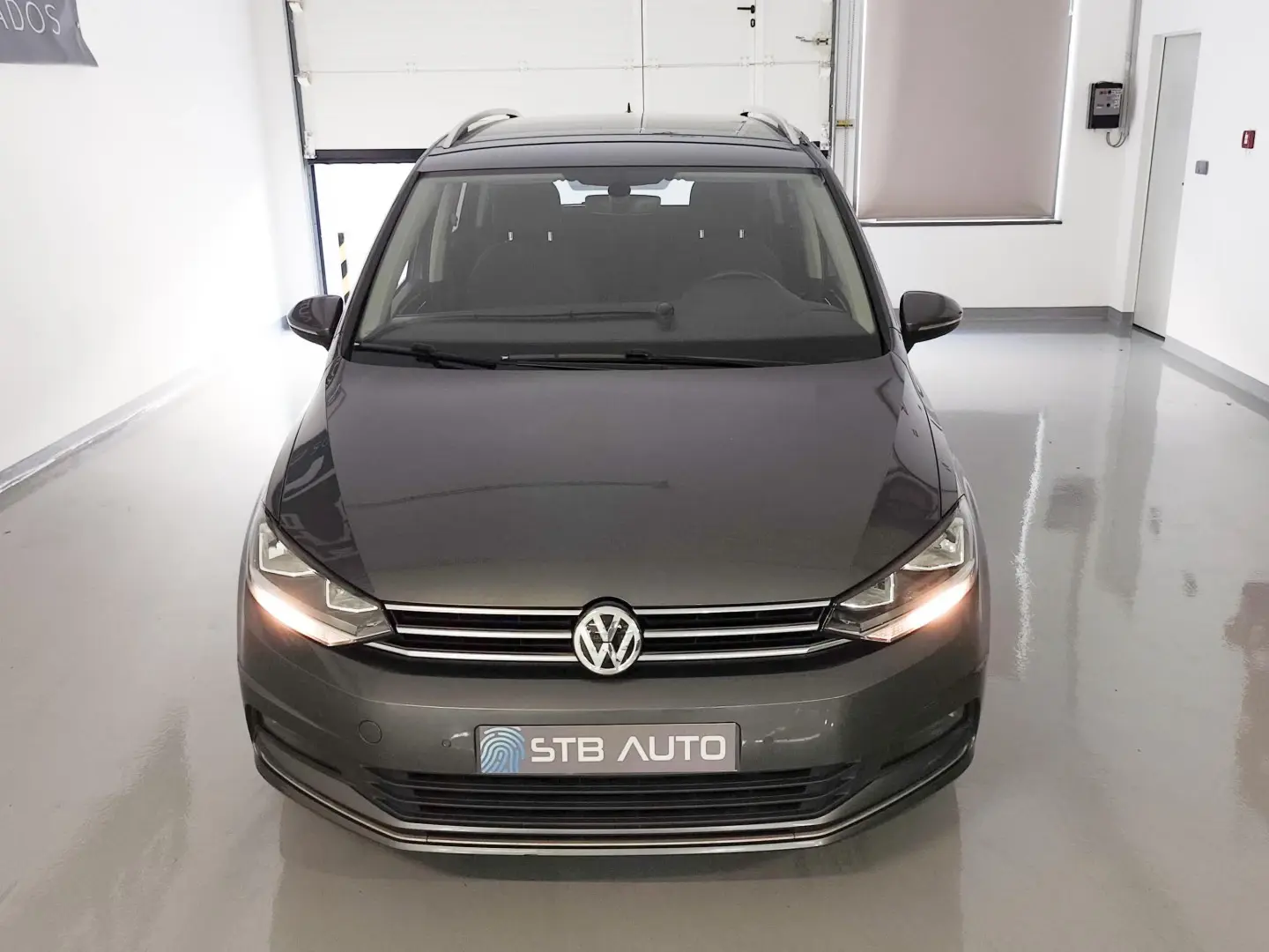 Volkswagen Touran 1.6 TDI Highline 3