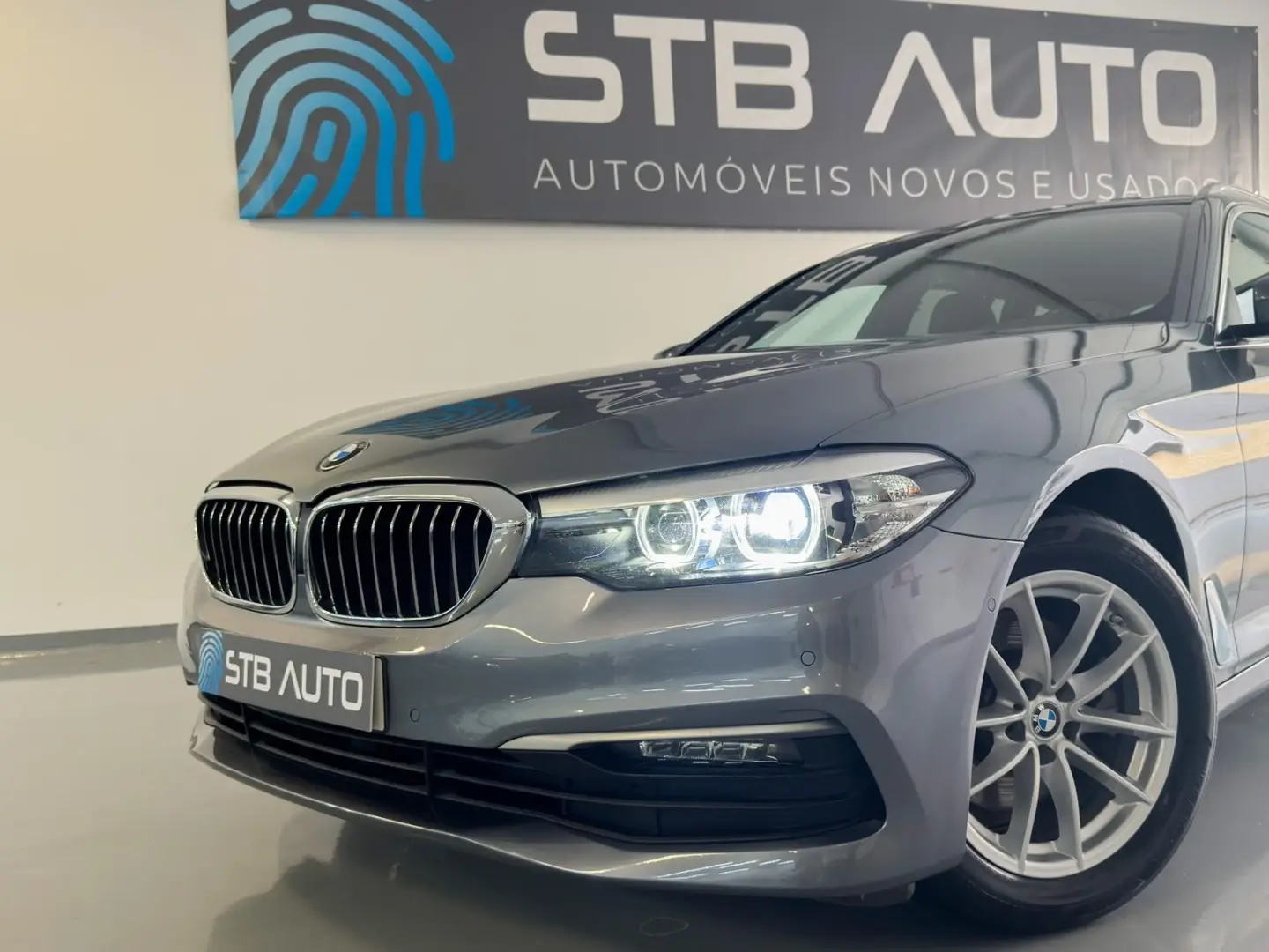 BMW 520 2
