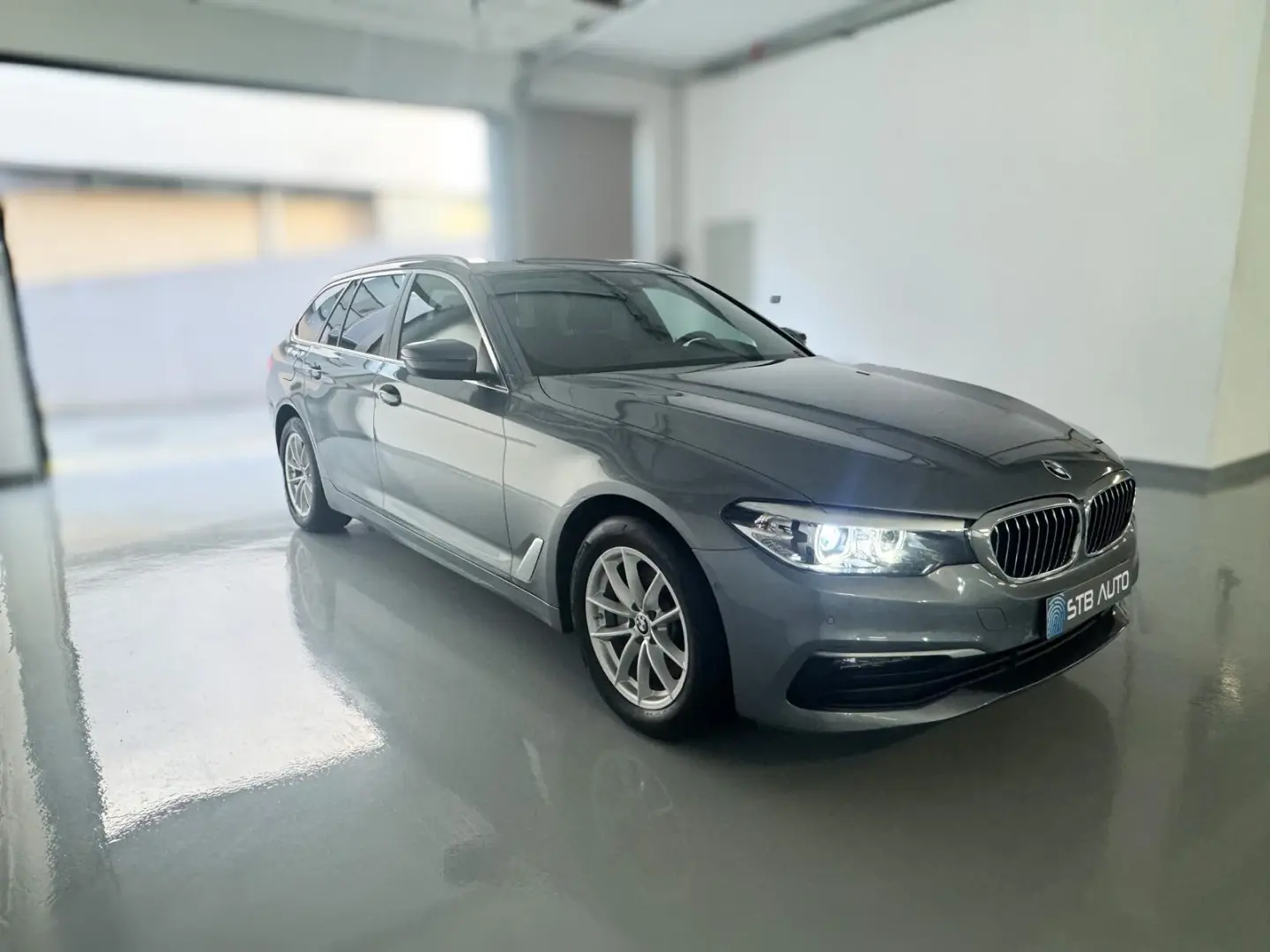 BMW 520 15