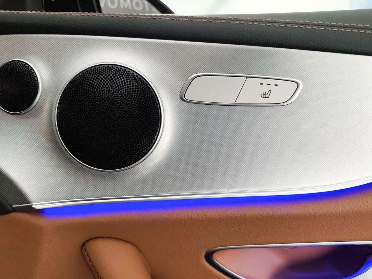 Mercedes-Benz E 220 11