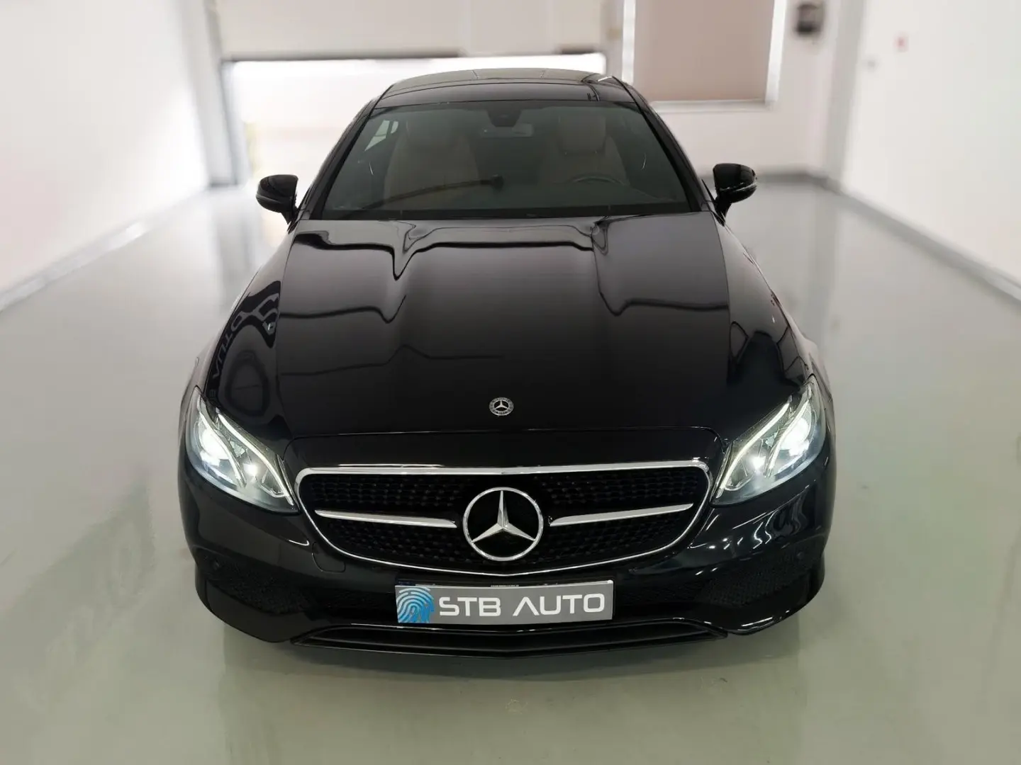 Mercedes-Benz E 220 36
