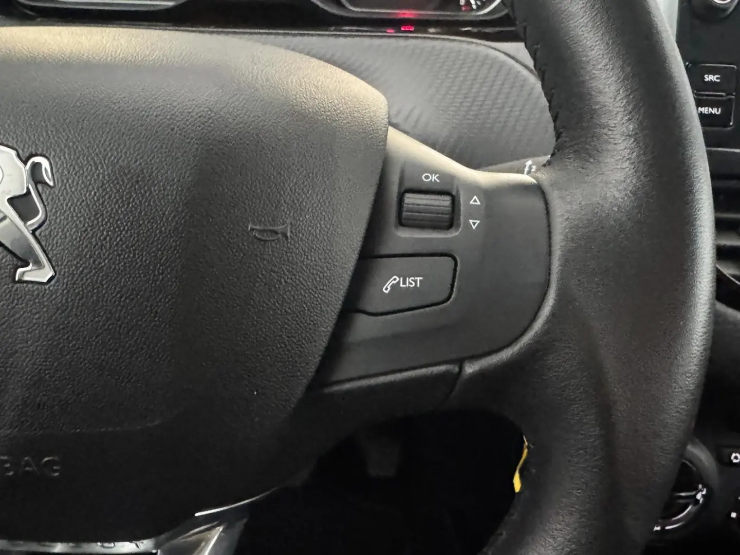 Peugeot 2008 1.2 PureTech Signature 20