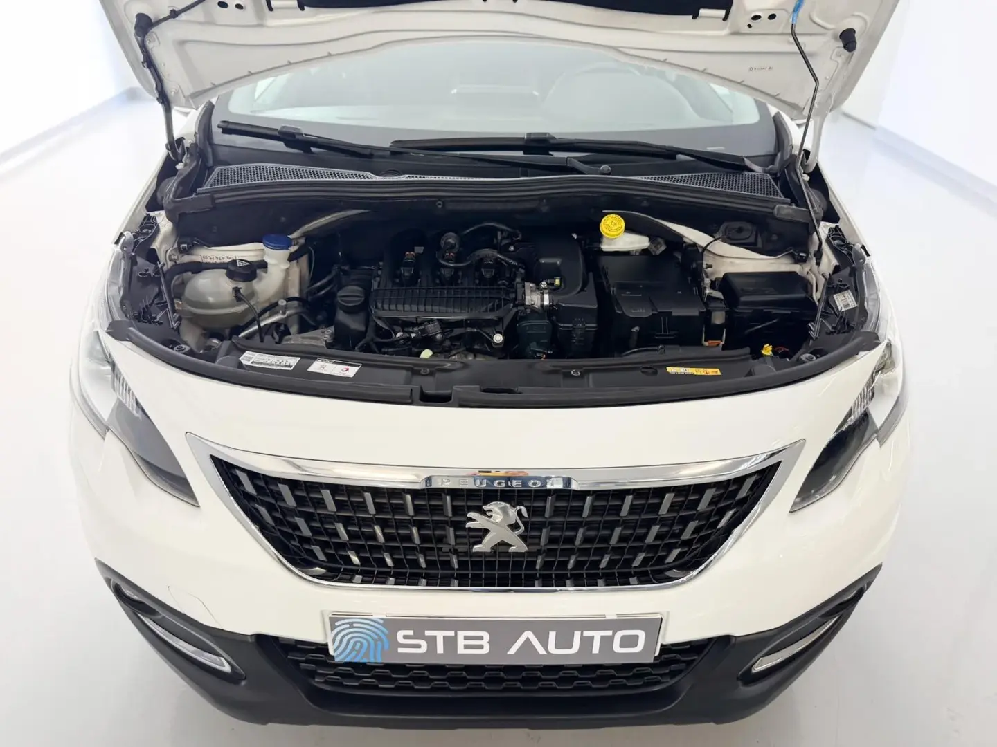 Peugeot 2008 1.2 PureTech Signature 35