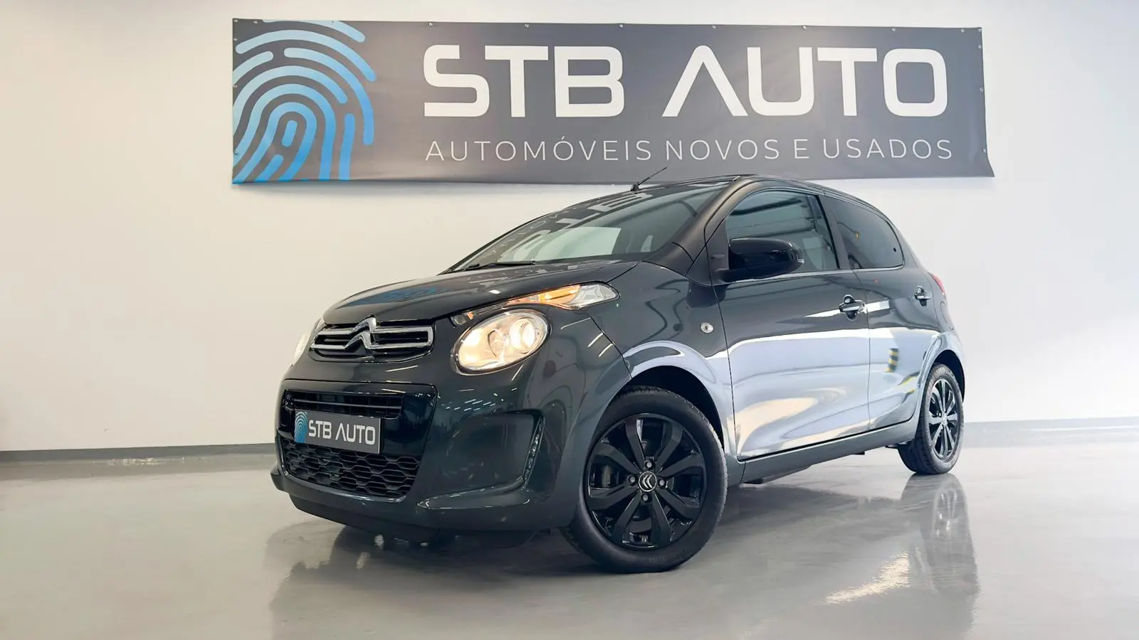 Citroen C1 Airscape 1.0 VTi Shine 2