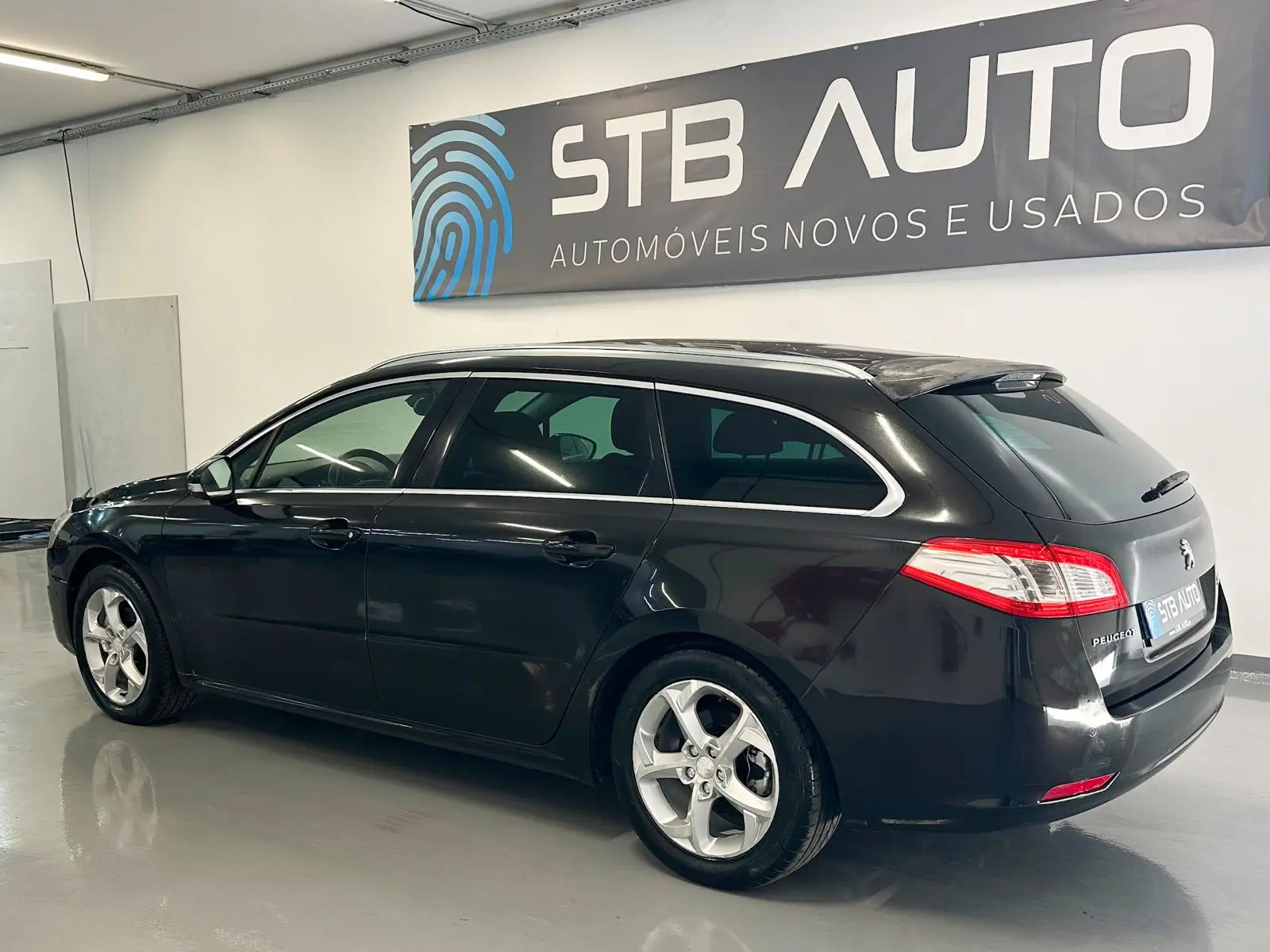 Peugeot 508 SW 1.6 e-HDi Allure 2-Tronic 105g 21