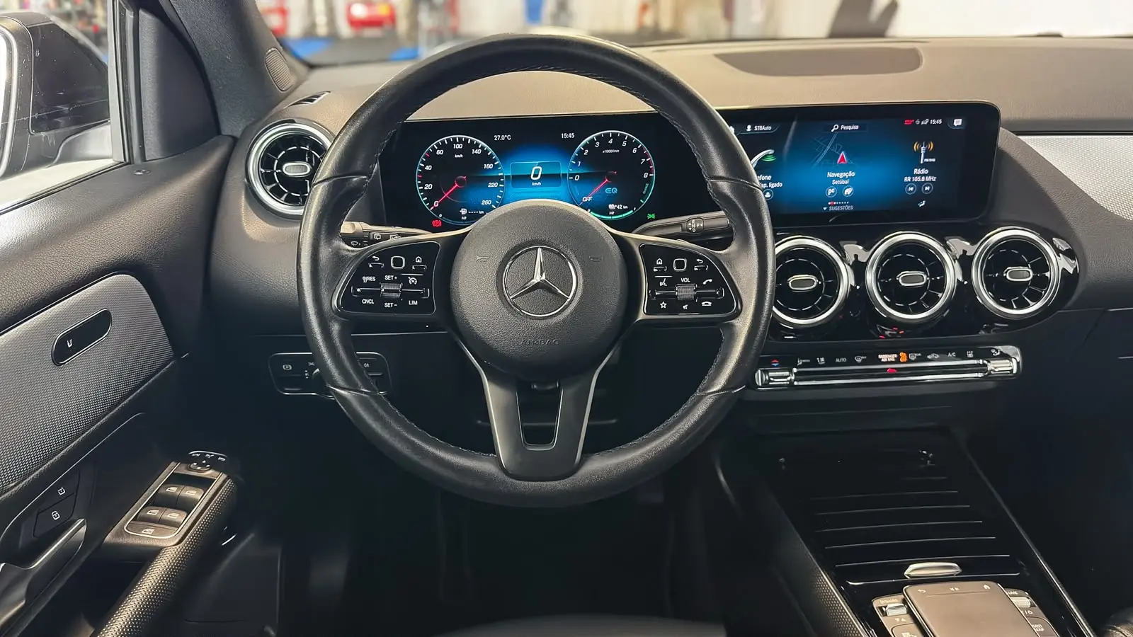 Mercedes-Benz GLA 250 e Progressive 18