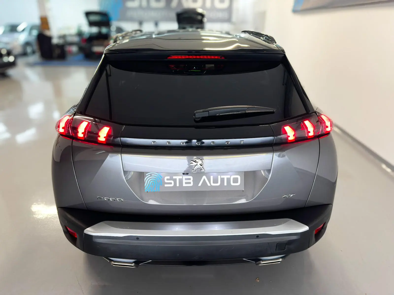 Peugeot 2008 1.2 PureTech GT Line 7