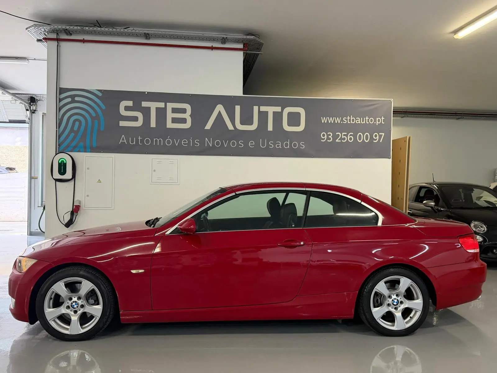 BMW 320 d Cabrio Intense 7
