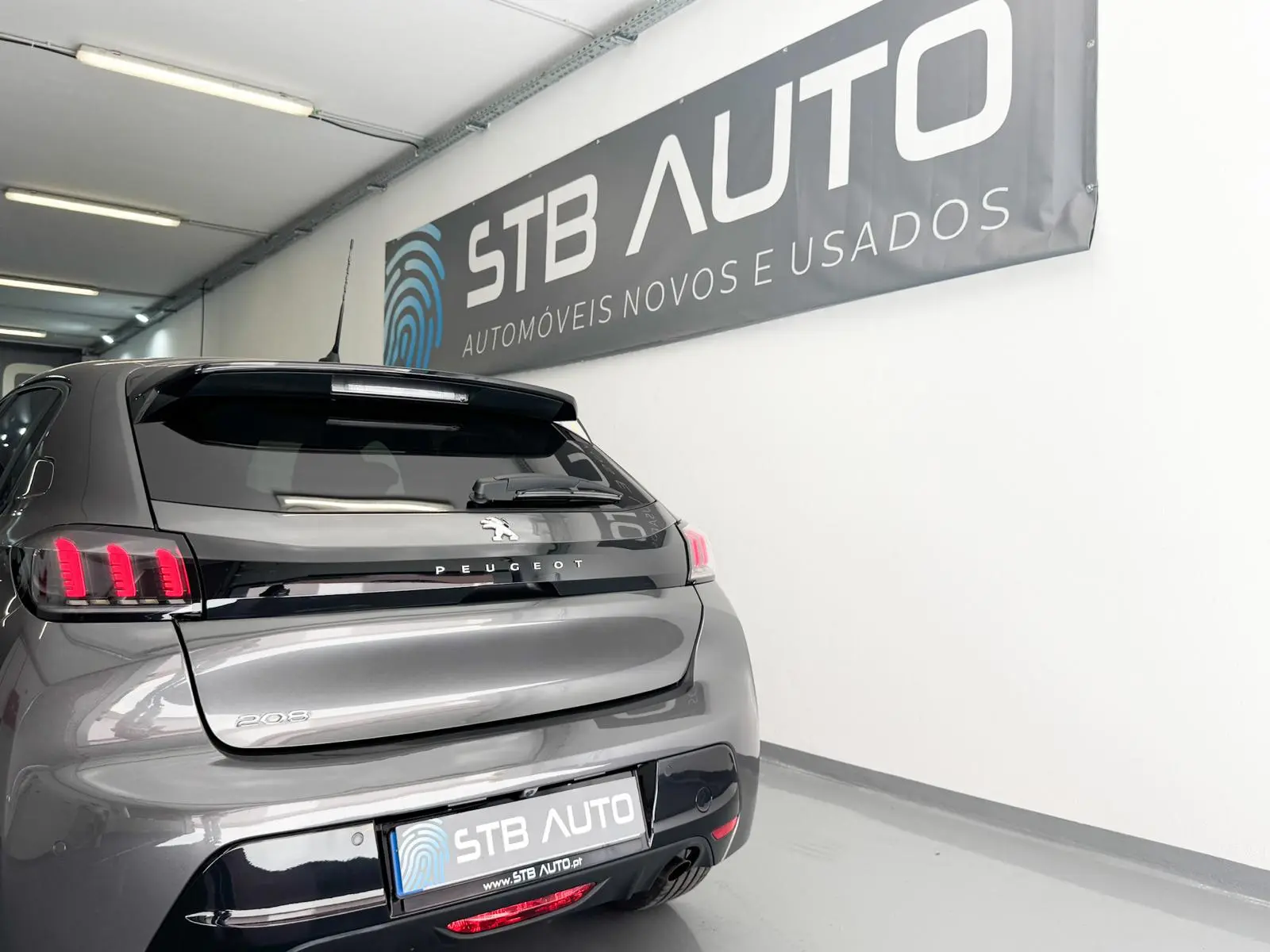 Peugeot 208 1.2 PureTech Allure Pack 15