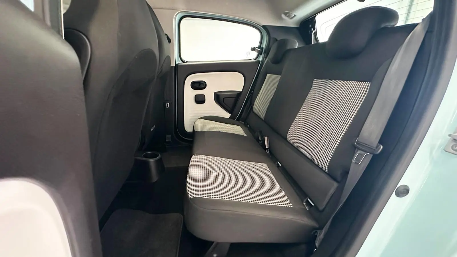 Renault Twingo SCe 70 LIMITED 8