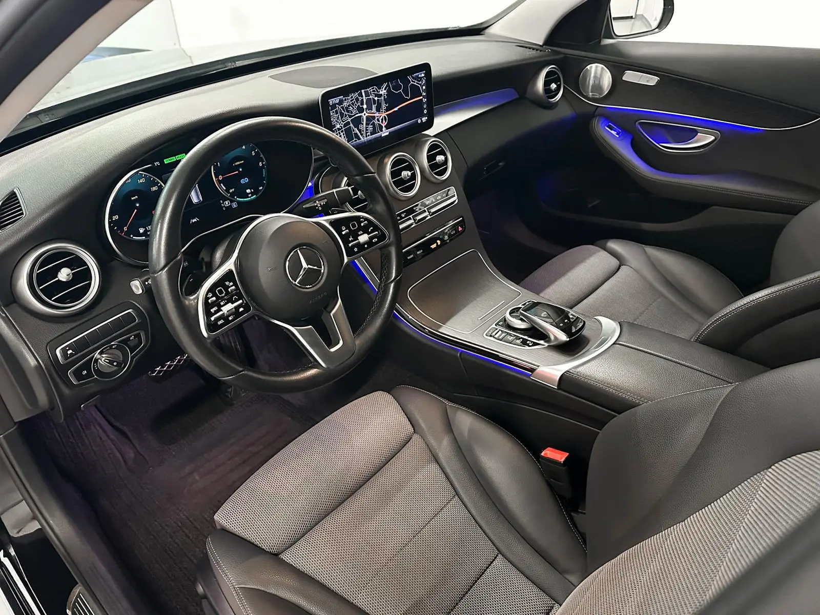 Mercedes-Benz C 300 de T 9G-TRONIC Avantgarde 26