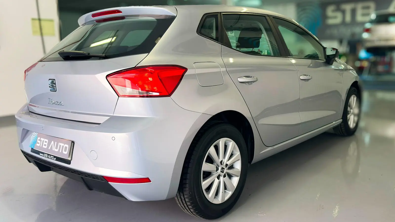 SEAT Ibiza 1.0 TSI STYLE 6