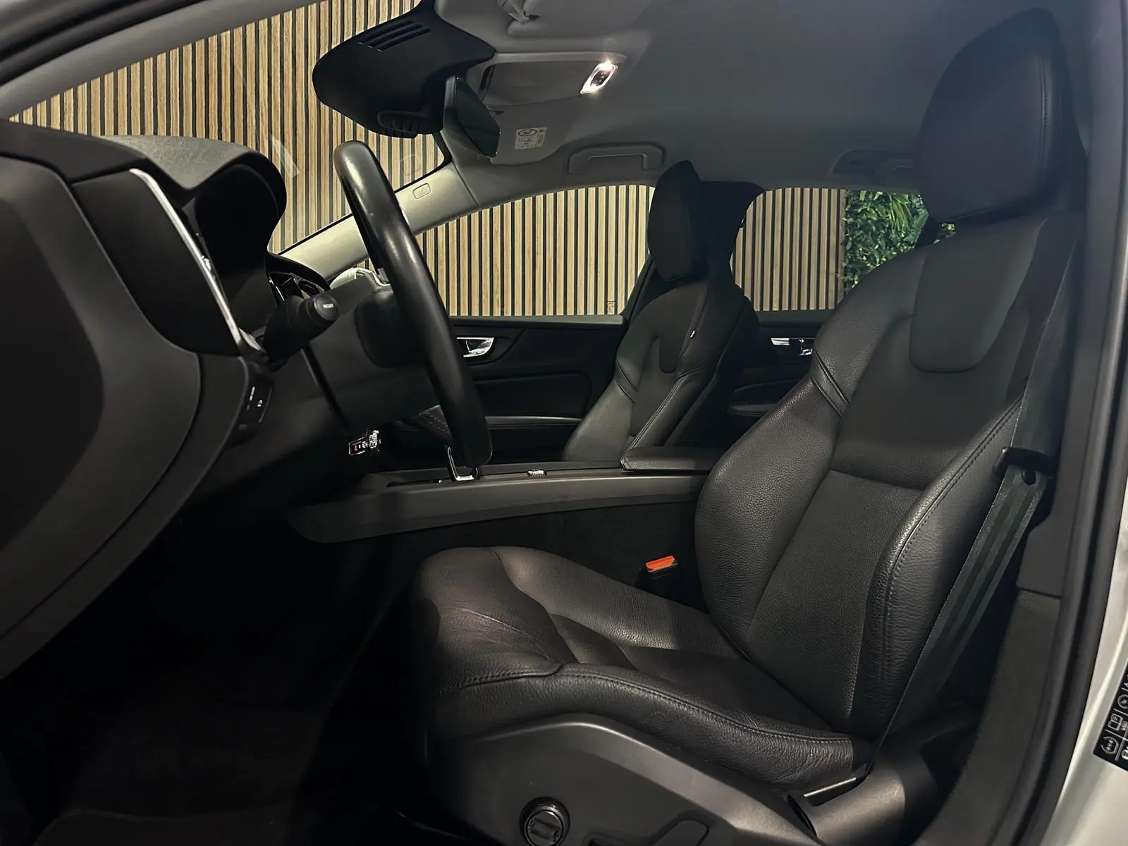 Volvo V60 B4 D Geartronic Momentum Pro 13