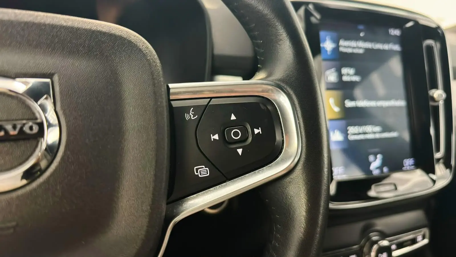 Volvo XC 40 1.5 T5 PHEV Inscription Expression 16