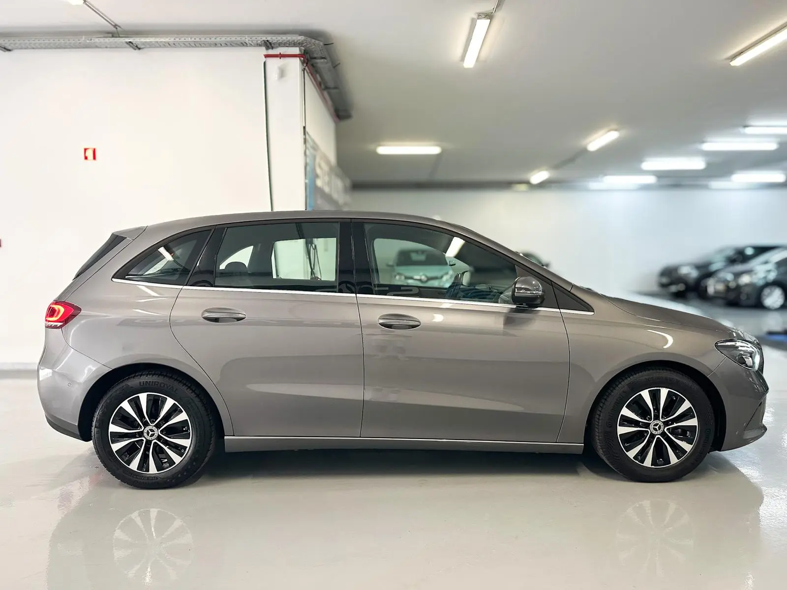 Mercedes-Benz B 180 7G-DCT Progressive 21