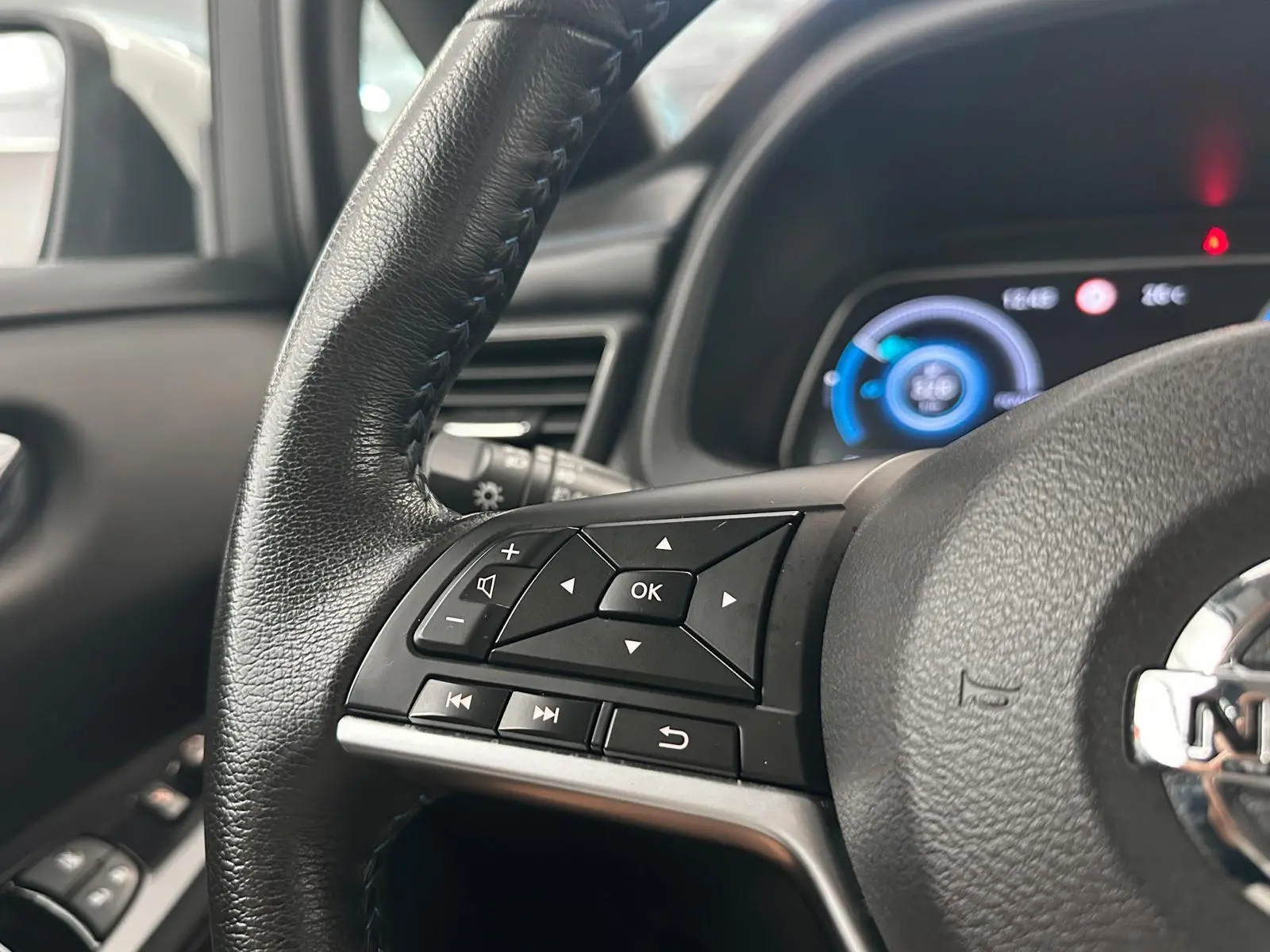 Nissan Leaf 62 kWh e+ N-Connecta 23