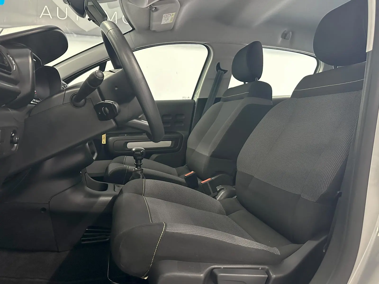 Citroen C3 Pure Tech S&S Feel 9
