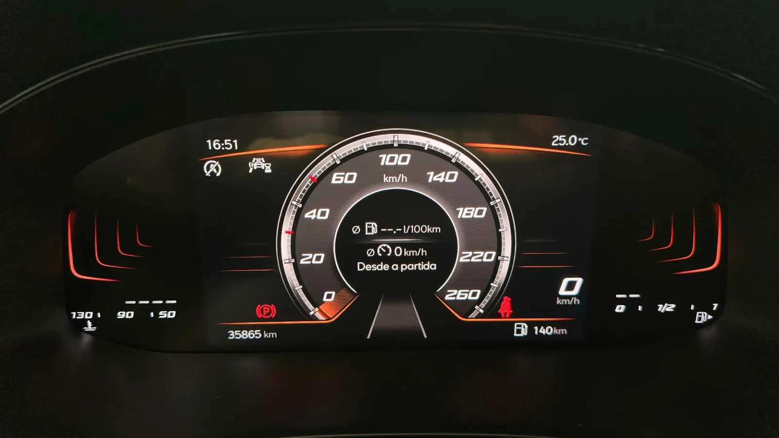 SEAT Ibiza 1.0 TSI STYLE 33