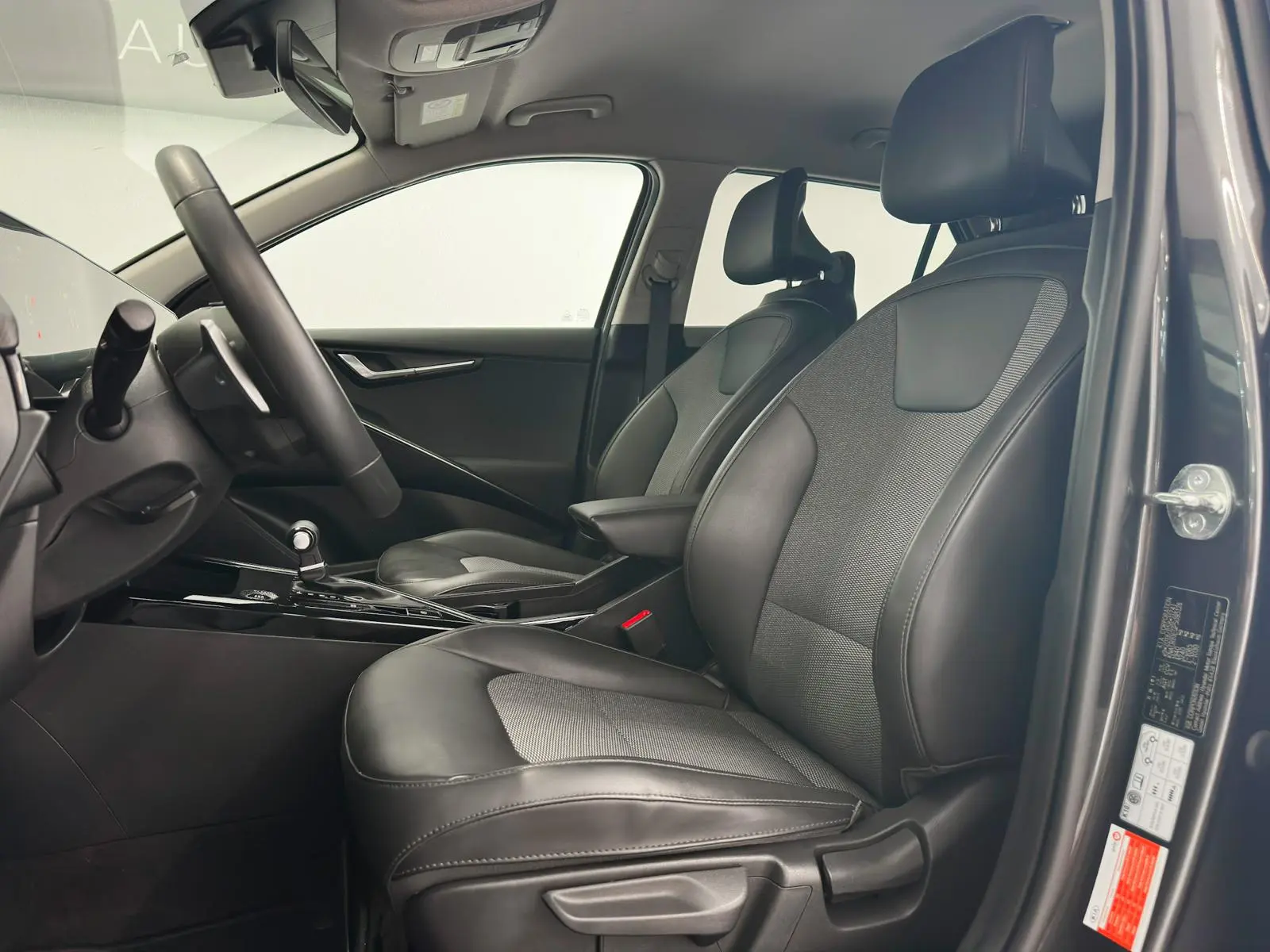 Kia Niro 1.6 GDi HEV Tech 7