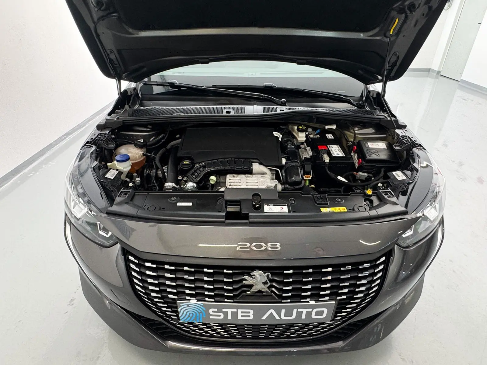 Peugeot 208 1.2 PureTech Allure Pack 33