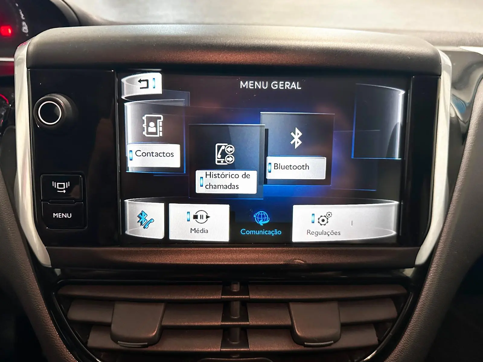 Peugeot 208 1.2 VTi Active 19