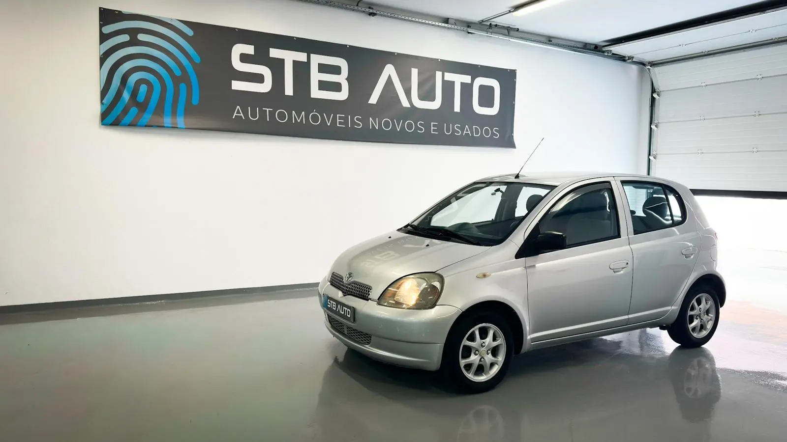 Toyota Yaris 1.0 Sol 21