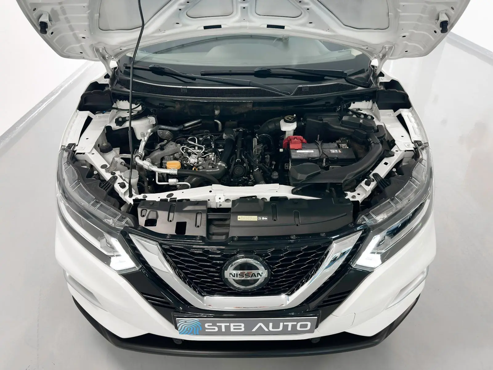 Nissan Qashqai 1.3 DIG-T N-Connecta DCT 38