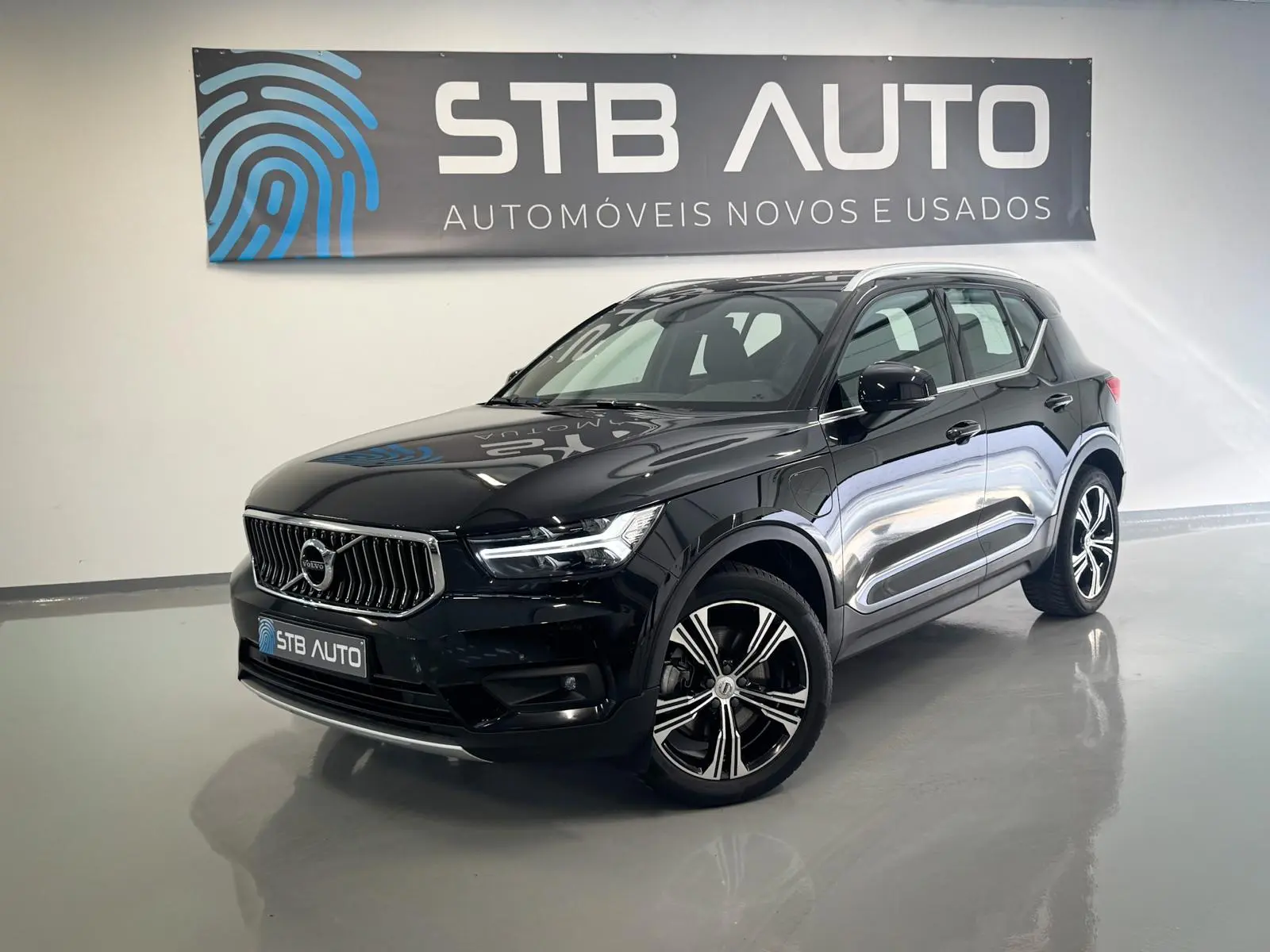 Volvo XC 40 1.5 T5 PHEV Inscription Expression 1