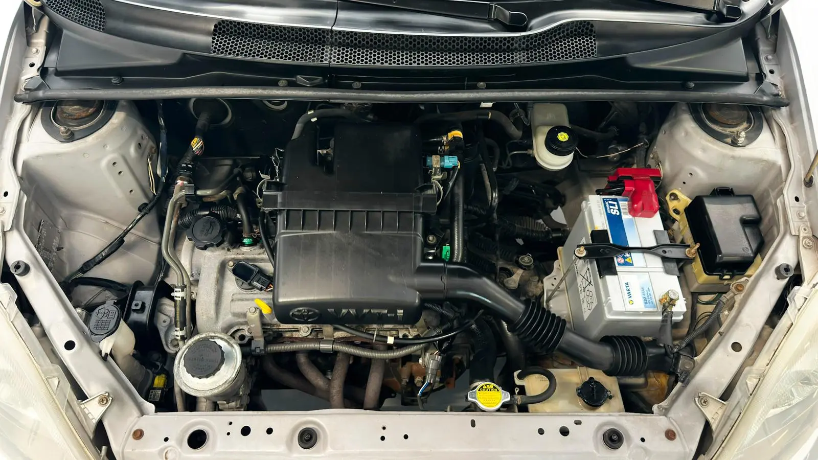 Toyota Yaris 1.0 Sol 31