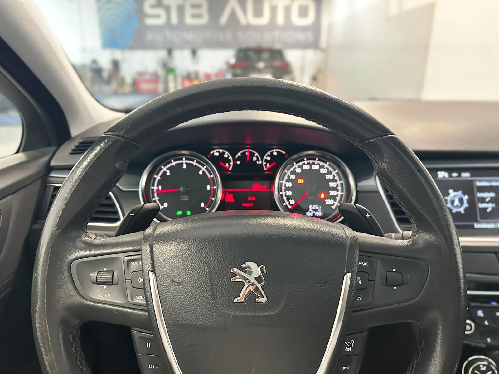 Peugeot 508 SW 1.6 e-HDi Allure 2-Tronic 105g 16