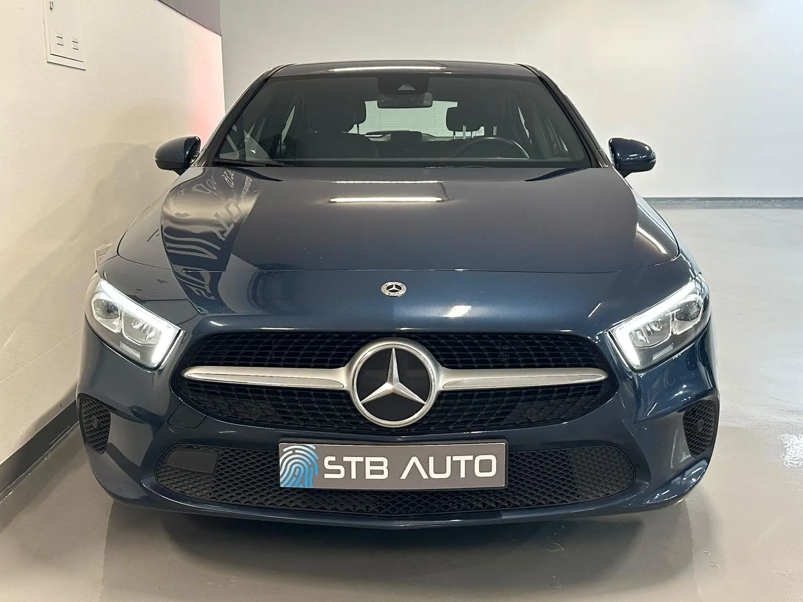 Mercedes-Benz A 250 e Style Plus 2