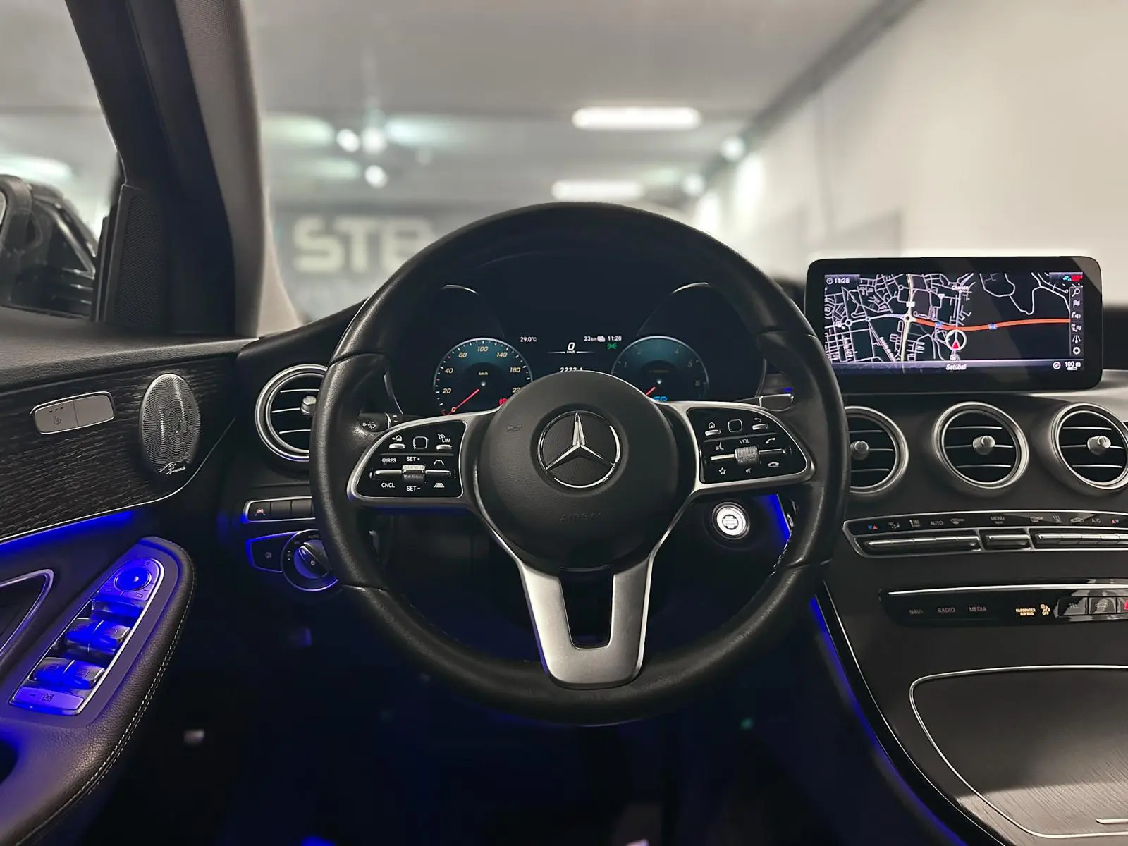 Mercedes-Benz C 300 de T 9G-TRONIC Avantgarde 27